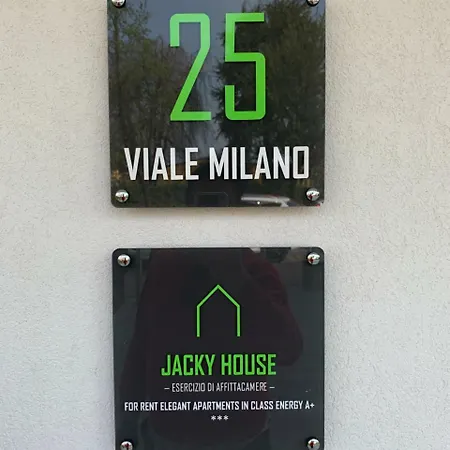 Jacky House 3.0 *